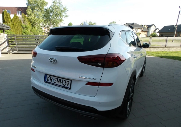 Hyundai Tucson cena 82900 przebieg: 75000, rok produkcji 2018 z Garwolin małe 92